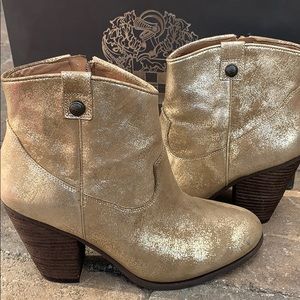 Vince Camuto Metallic Gold Booties